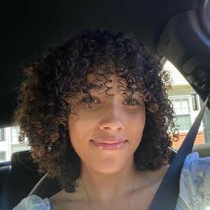 Meet your Posher, Jada